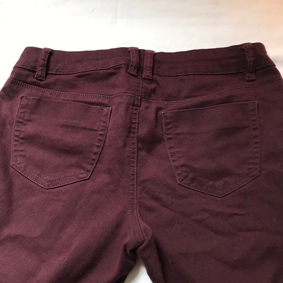 Burgundy stretchy skinny dress pants - Picture 5 of 5